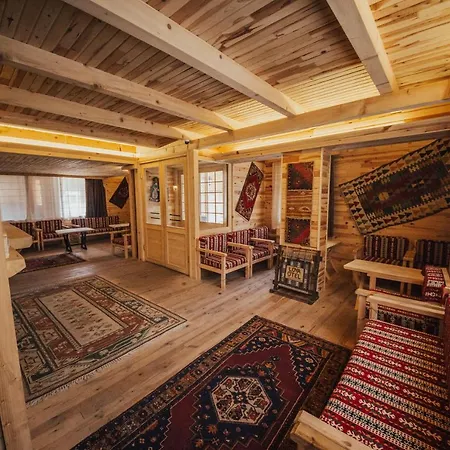 Otel Ahşap Loya Rize